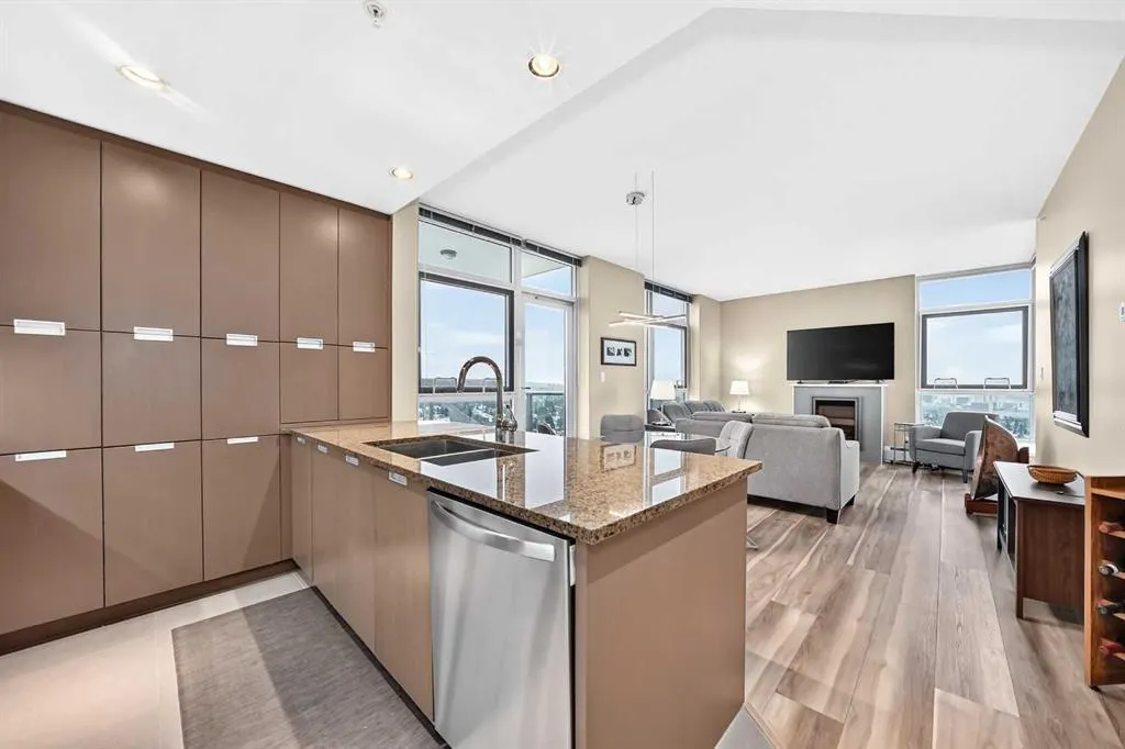 99 Spruce Place SW #2406
