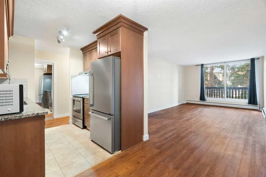507 57 Avenue SW #304