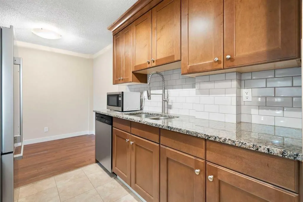 507 57 Avenue SW #304