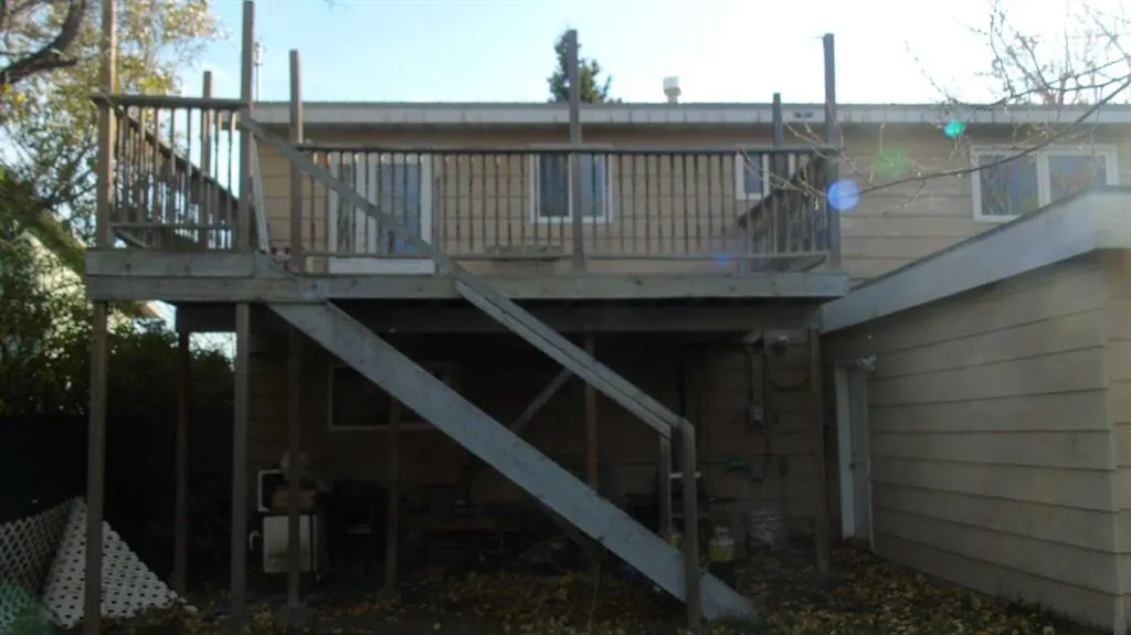 613 10 Street