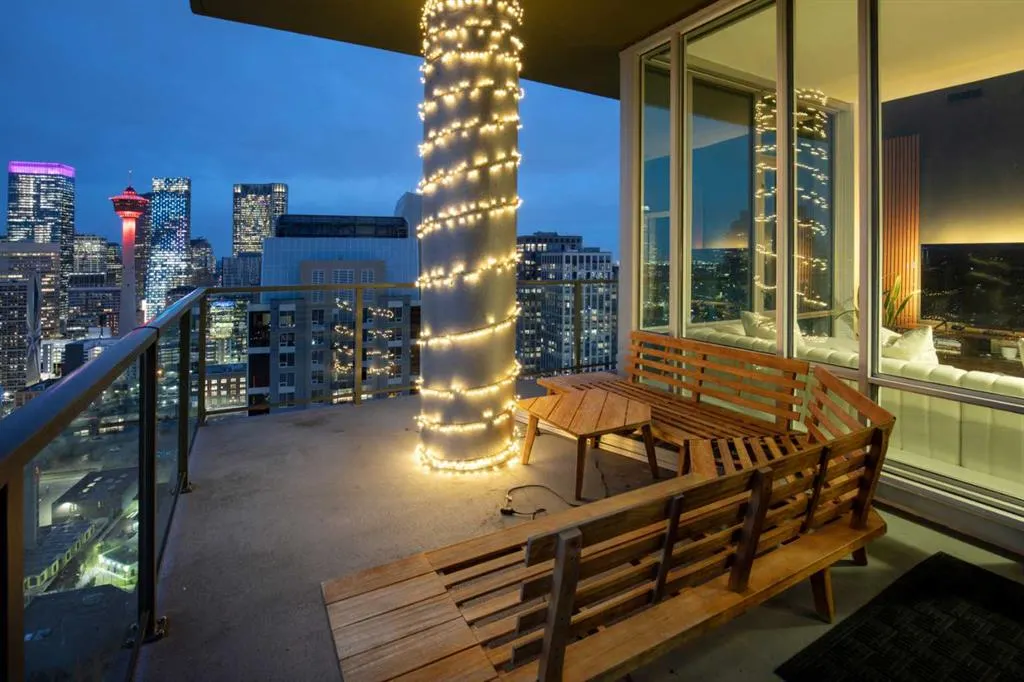 210 15 Avenue SE #3301
