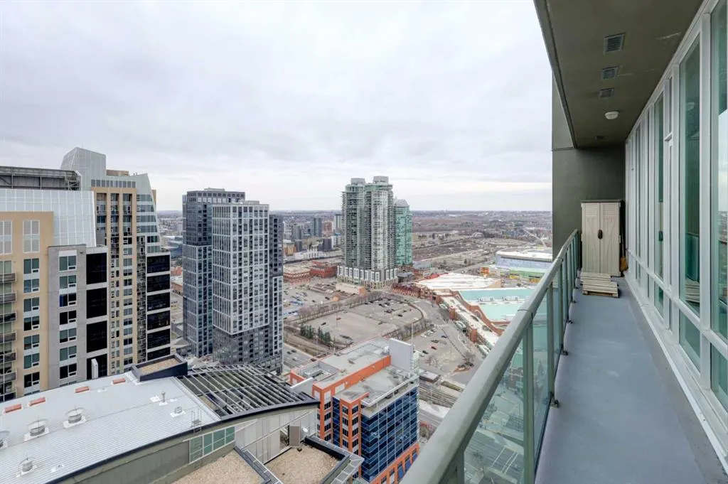 210 15 Avenue SE #3301
