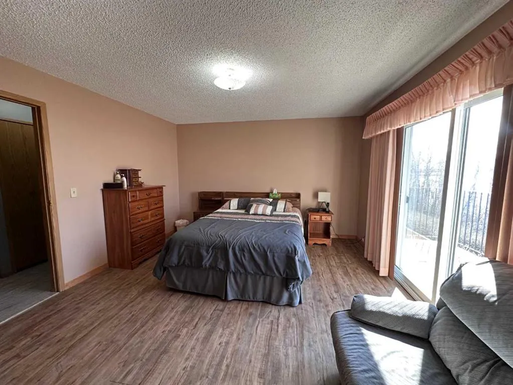 13428 Lakeland Drive