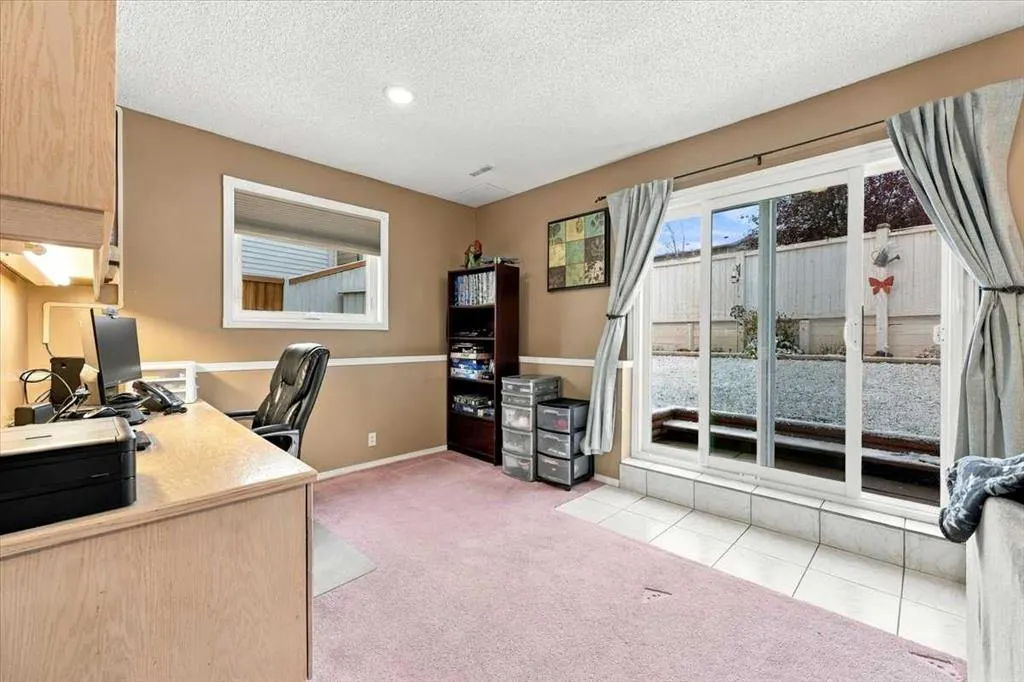 36 Covington Mews NE
