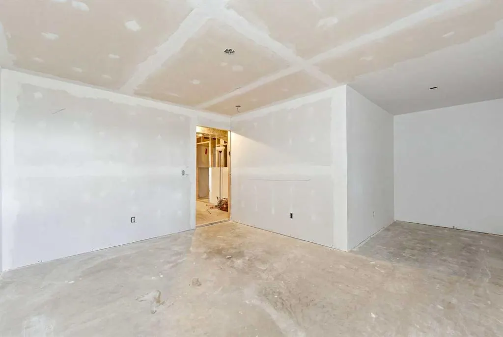 175 Lakeview Cove