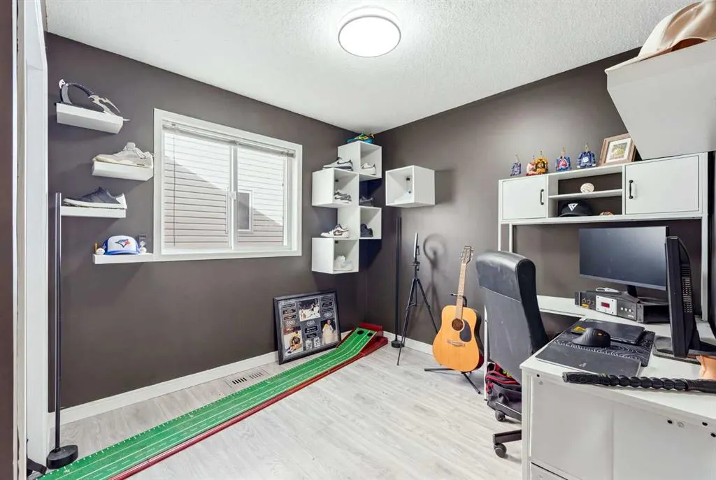 175 Lakeview Cove