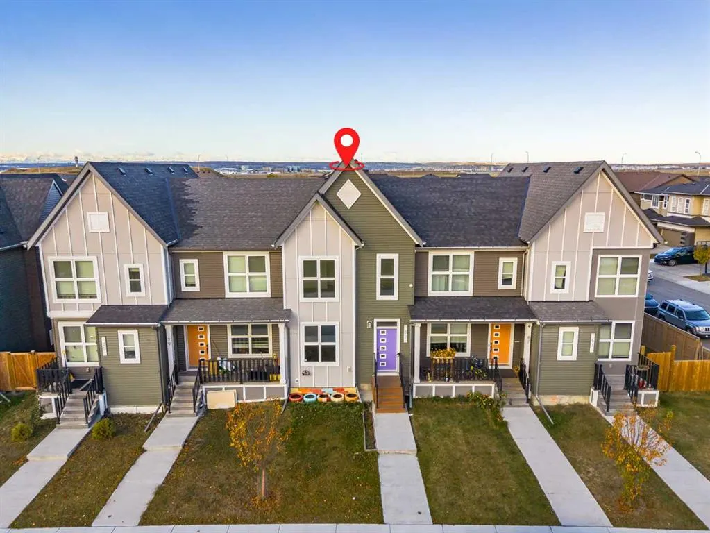 83 Savanna Park NE