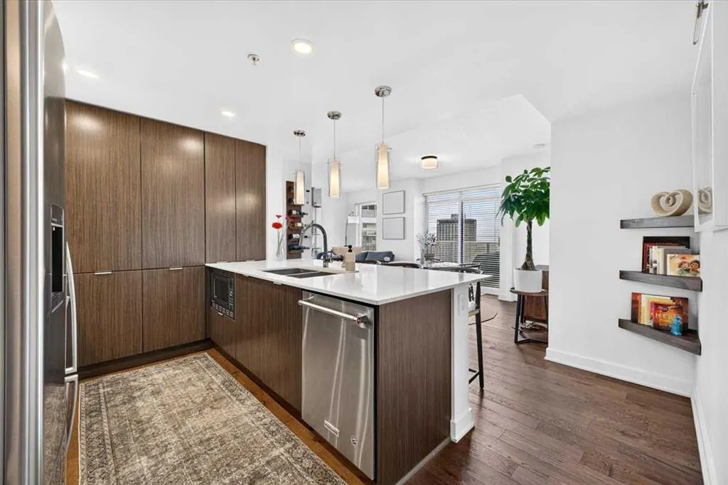 930 6 Avenue SW #3306