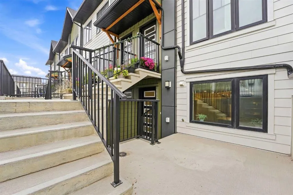 40 Livingston Parade NE #113