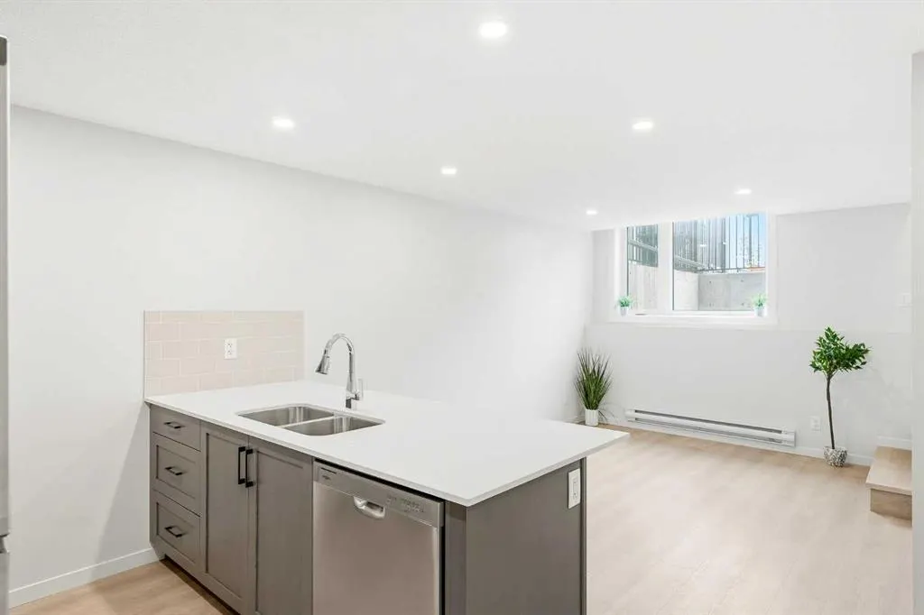 40 Livingston Parade NE #113