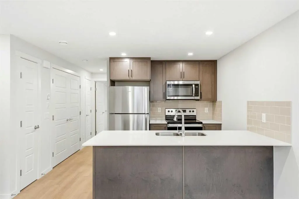 40 Livingston Parade NE #113