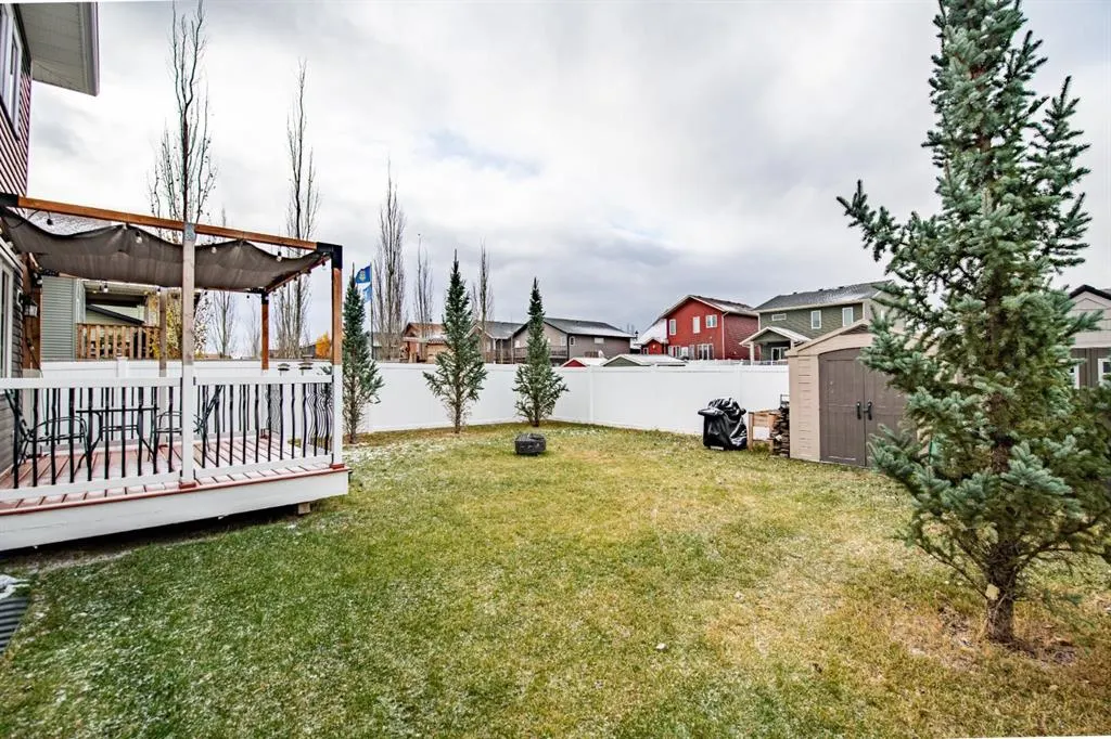 10 Mitchell Crescent