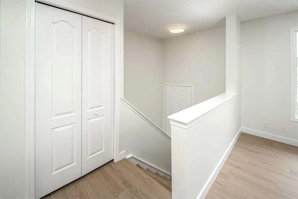 100 Macewan Park Road NW