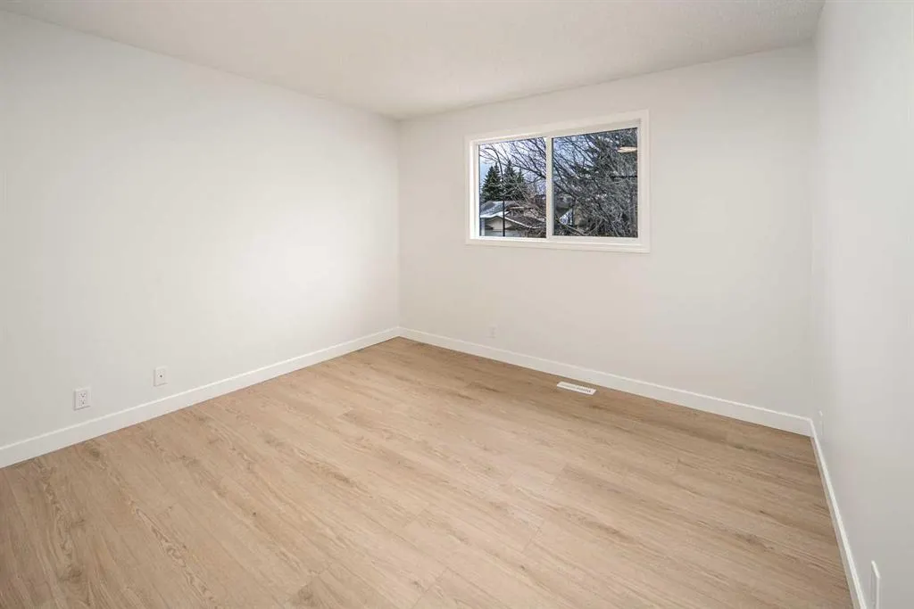 100 Macewan Park Road NW
