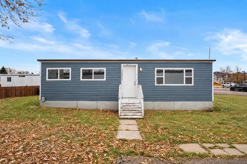6220 17 Avenue SE #203