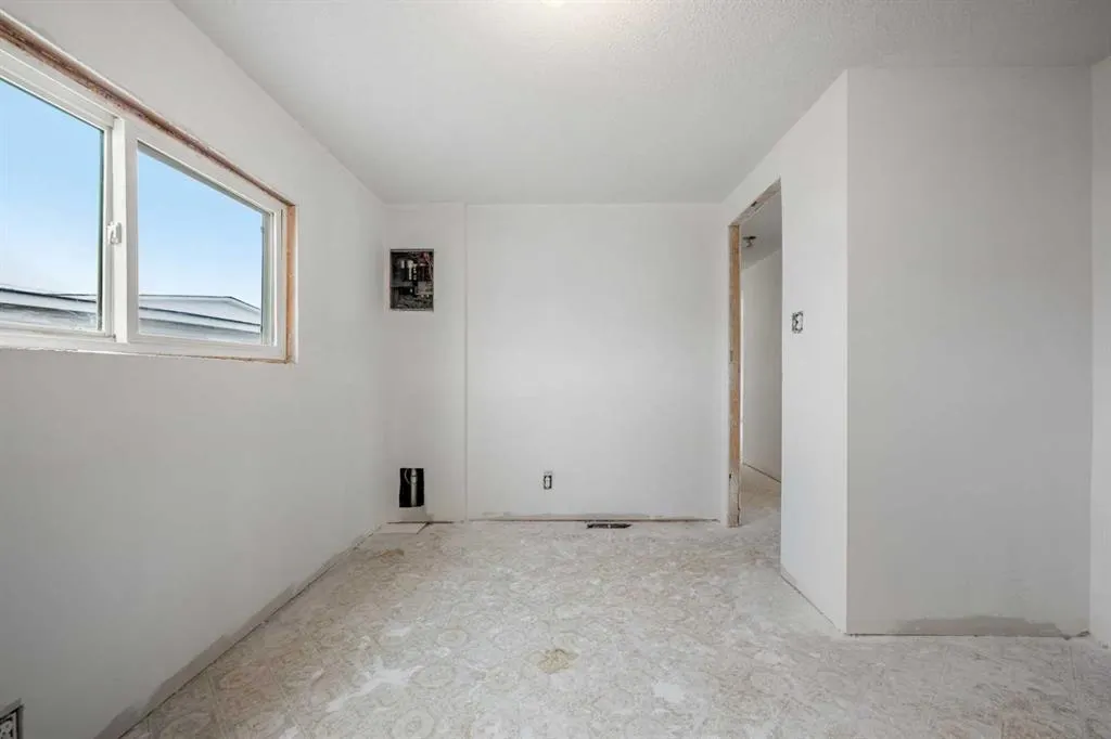 6220 17 Avenue SE #203