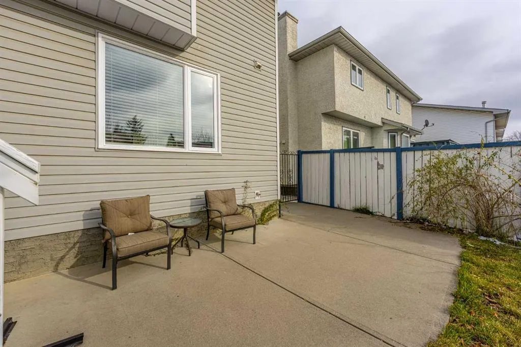 509 Hawkstone Drive NW