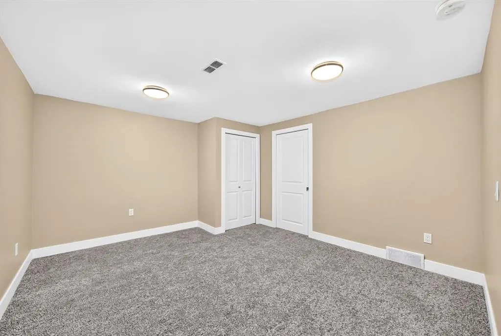111 Deer Ridge Lane SE