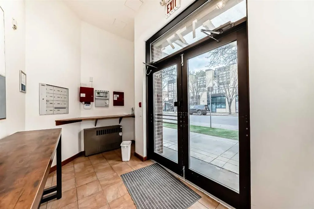 177 9 Street NE #1