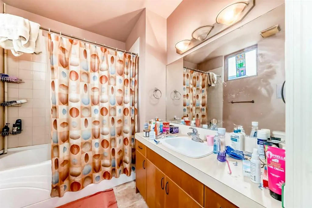 177 9 Street NE #1