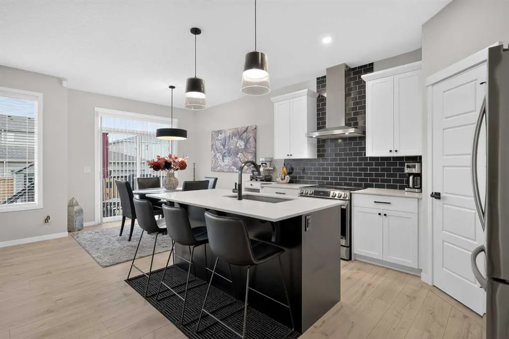 143 Wolf Hollow Manor SE