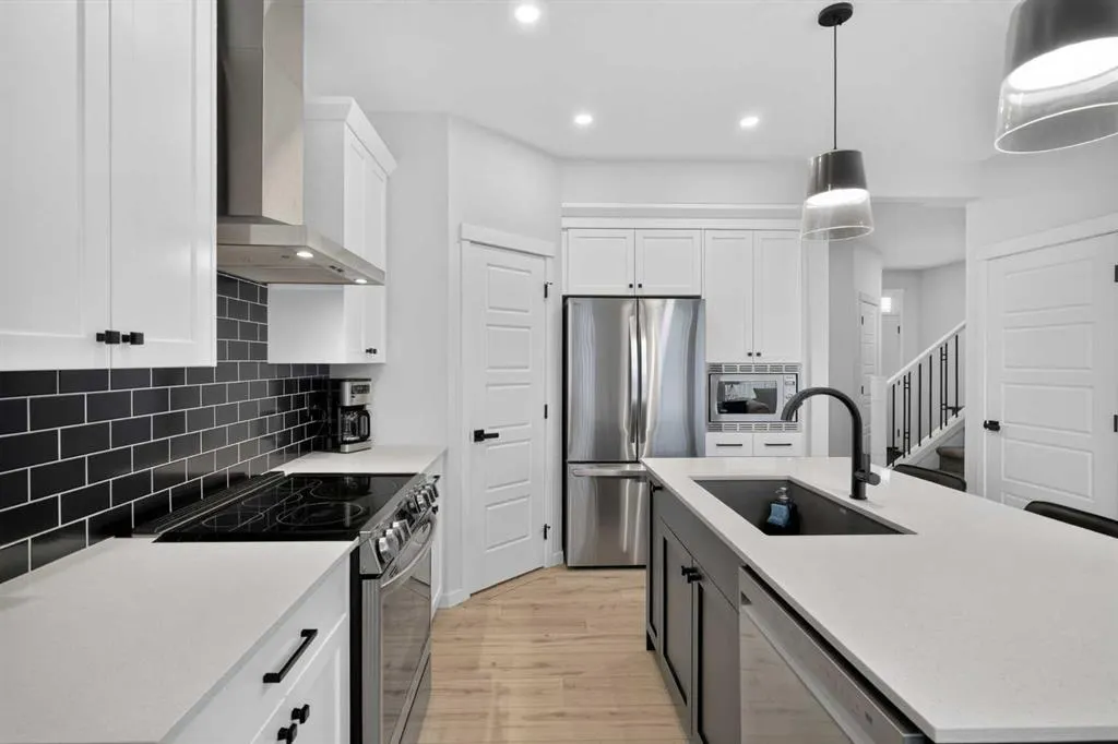 143 Wolf Hollow Manor SE