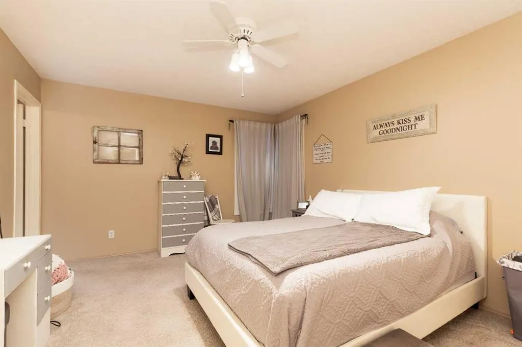 44 Lakhota Road W