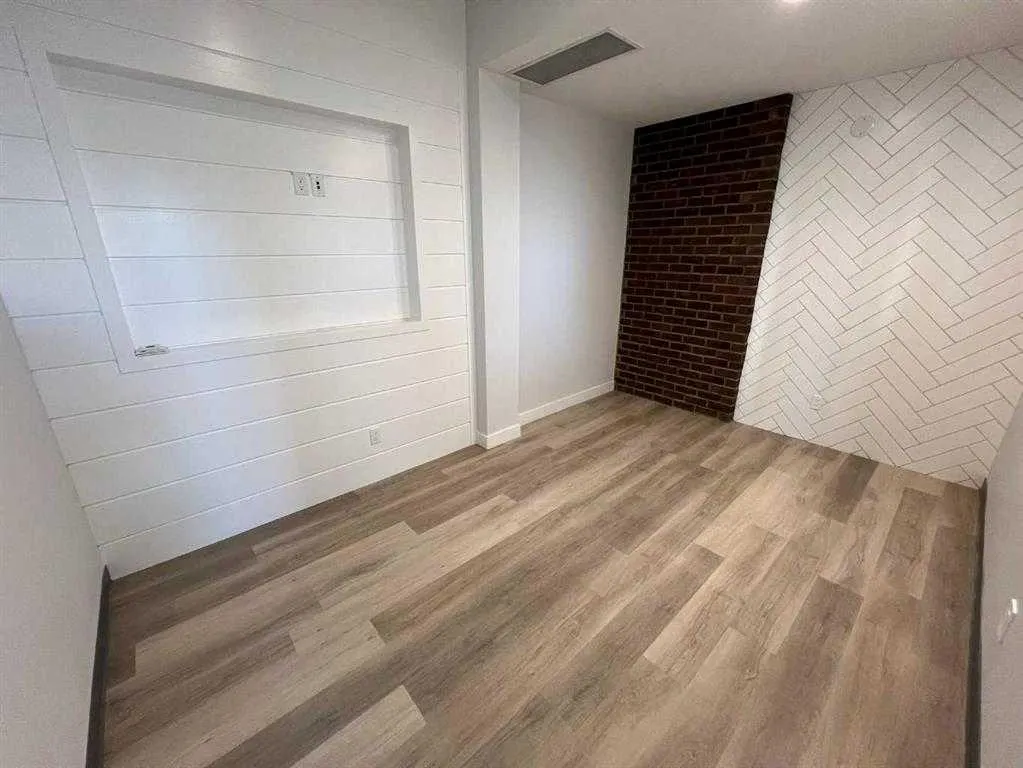 11702 104 Avenue #101