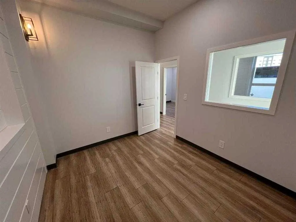 11702 104 Avenue #101
