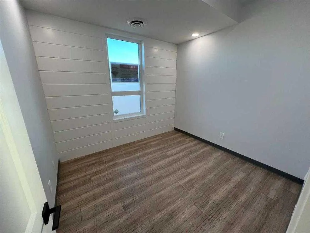 11702 104 Avenue #101