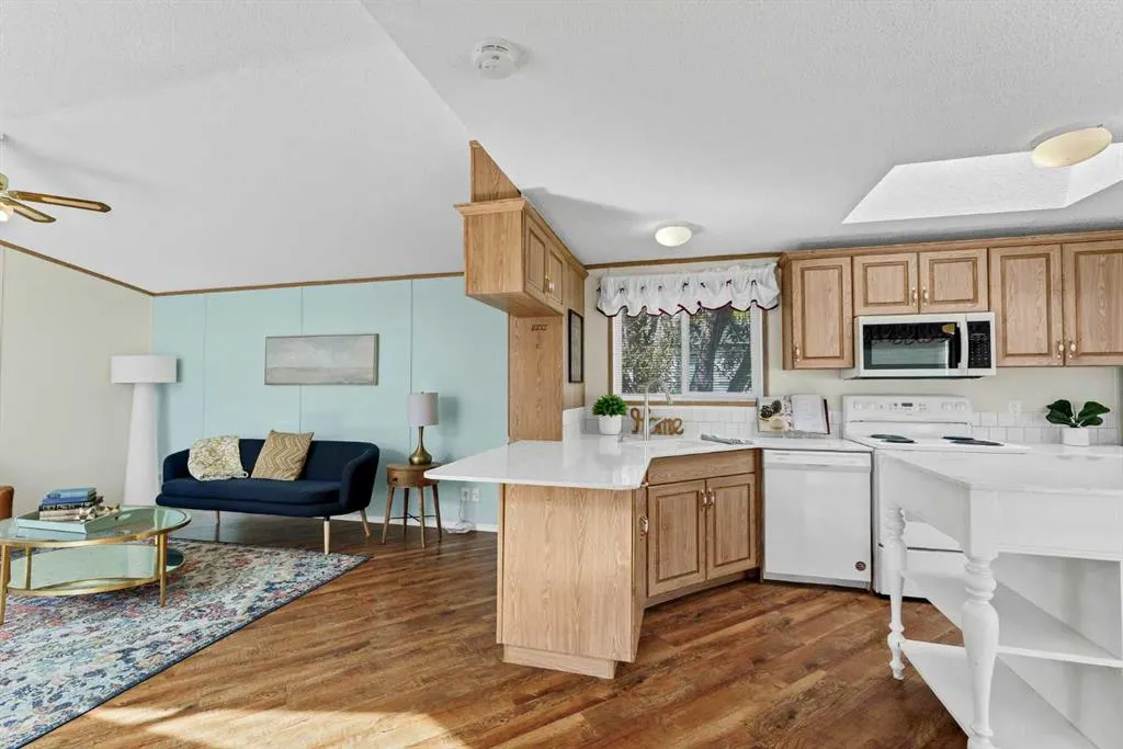 1600 Strachan Road SE #111