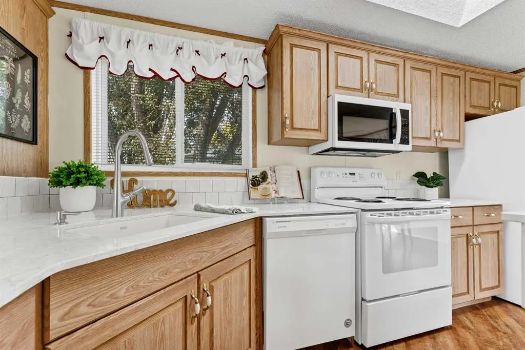 1600 Strachan Road SE #111