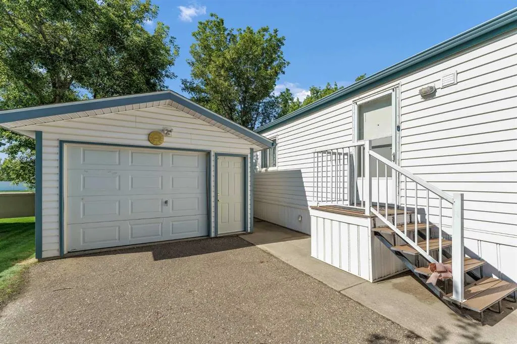1600 Strachan Road SE #111