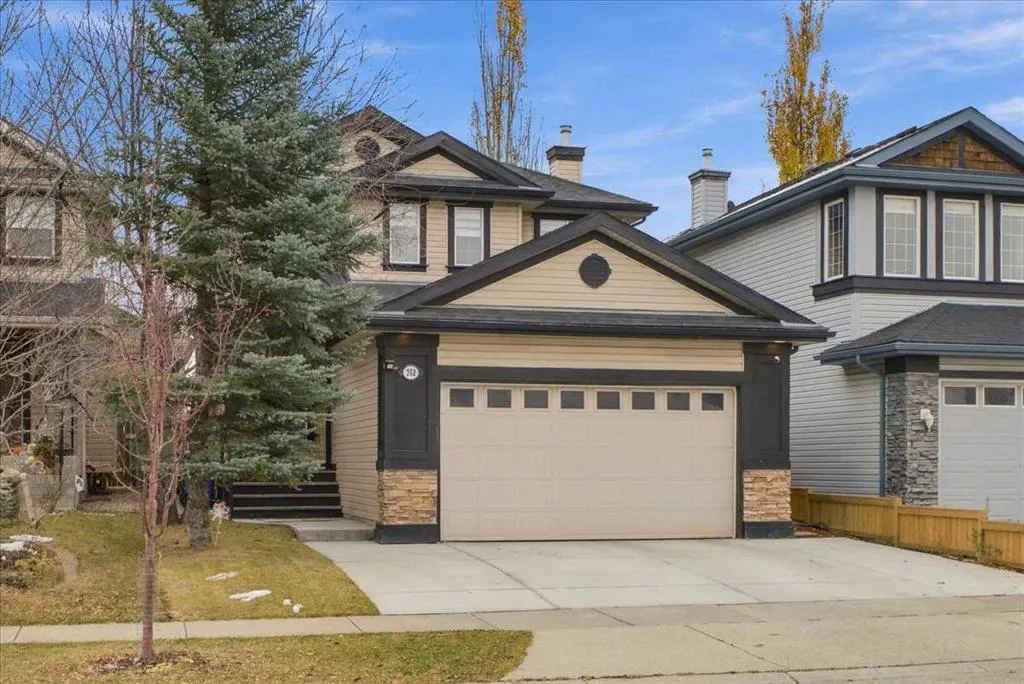 262 Everstone Drive SW