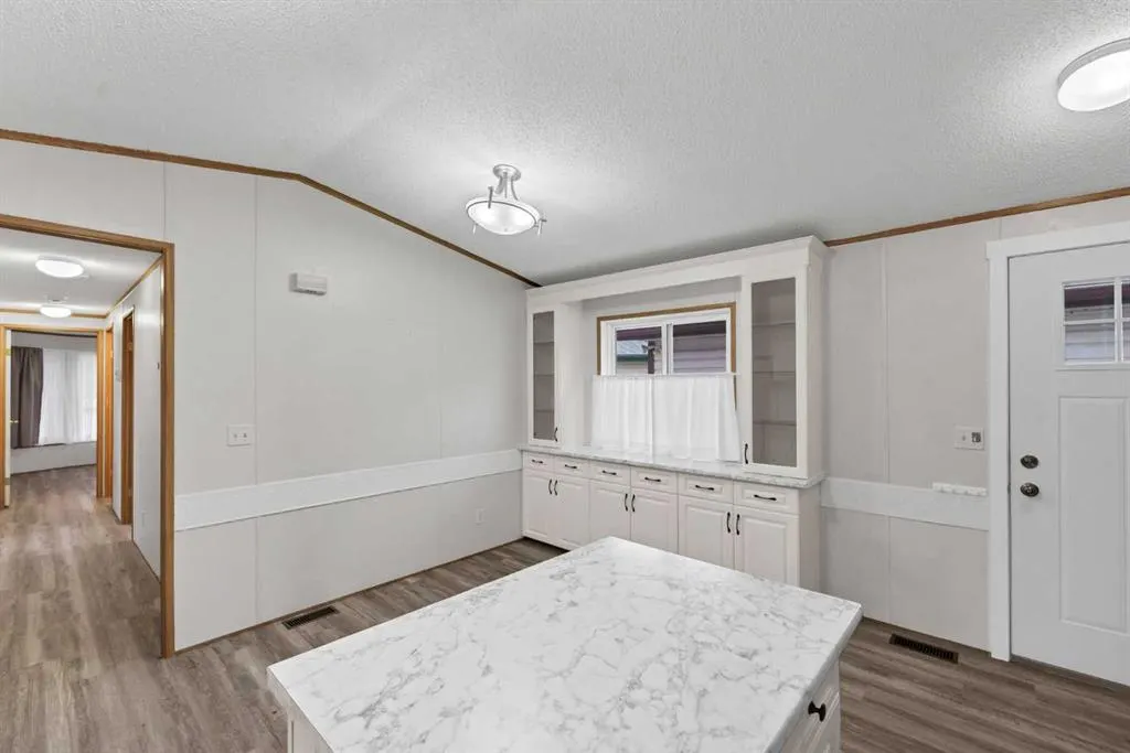 1600 Strachan Road SE #32