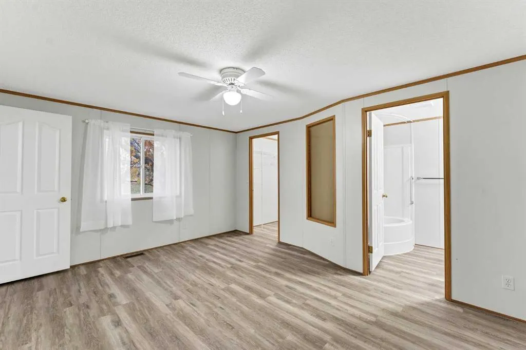 1600 Strachan Road SE #32