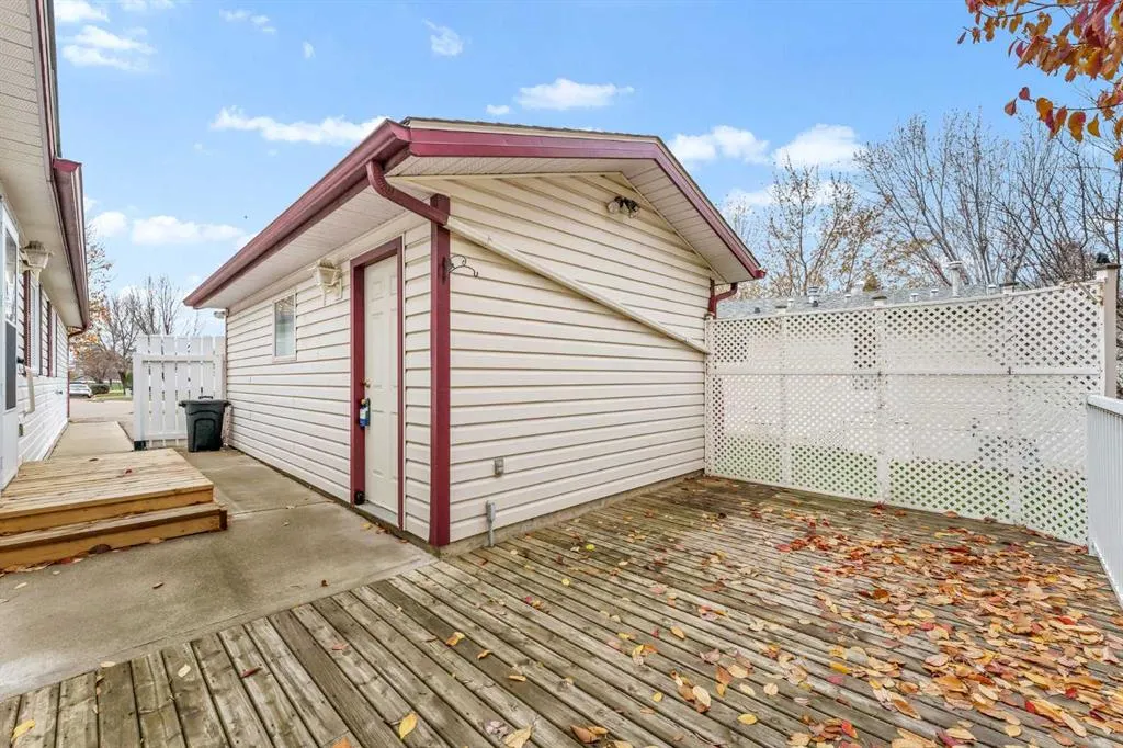 1600 Strachan Road SE #32