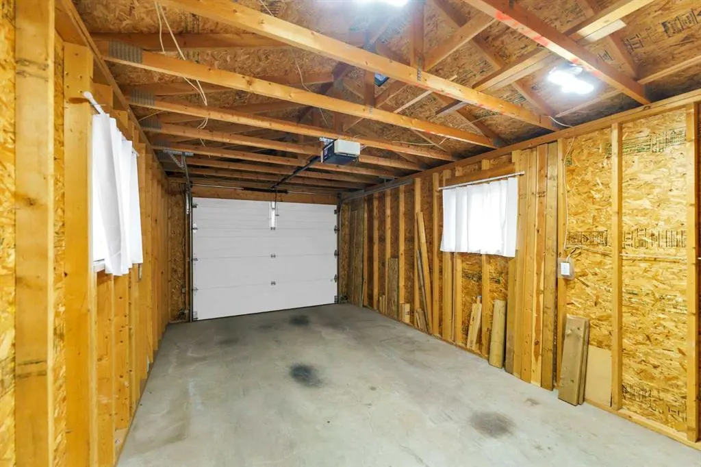 1600 Strachan Road SE #32