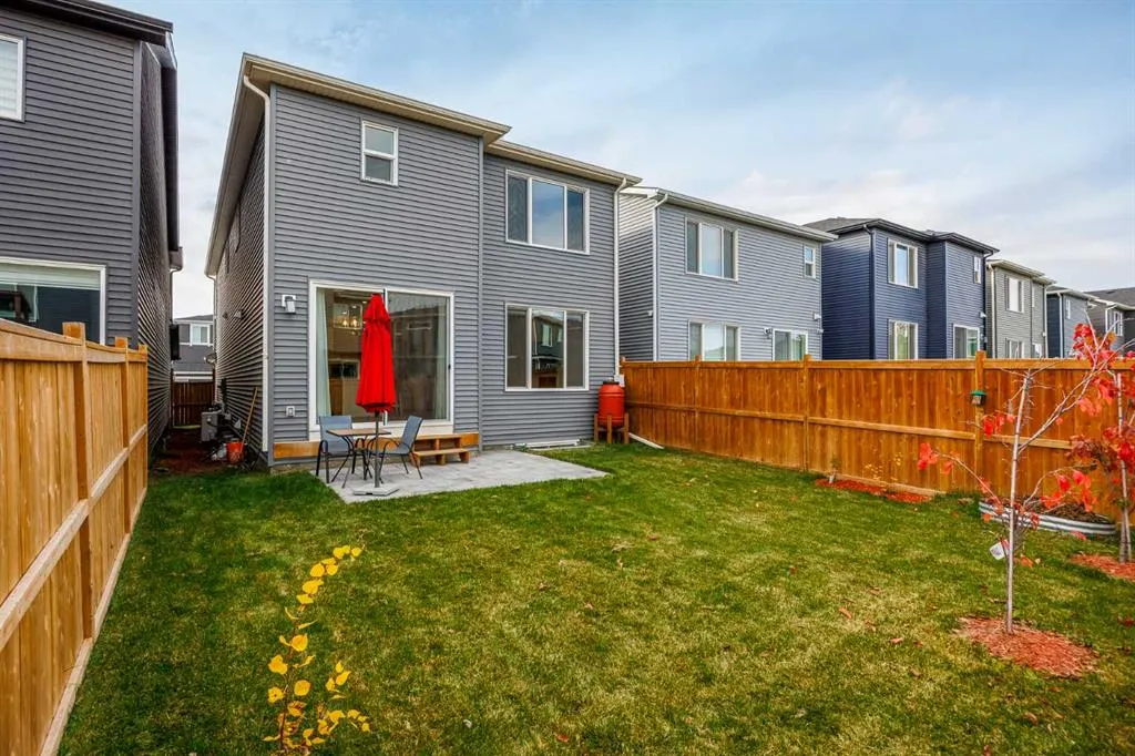 201 Creekstone Path SW