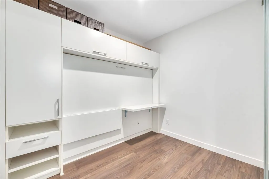 88 9 Street NE #203