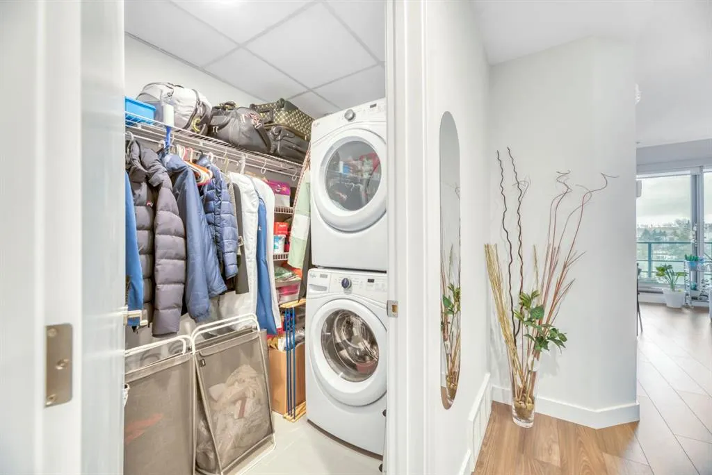 88 9 Street NE #203