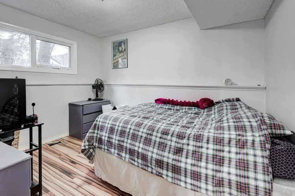 79 Suntree Lane