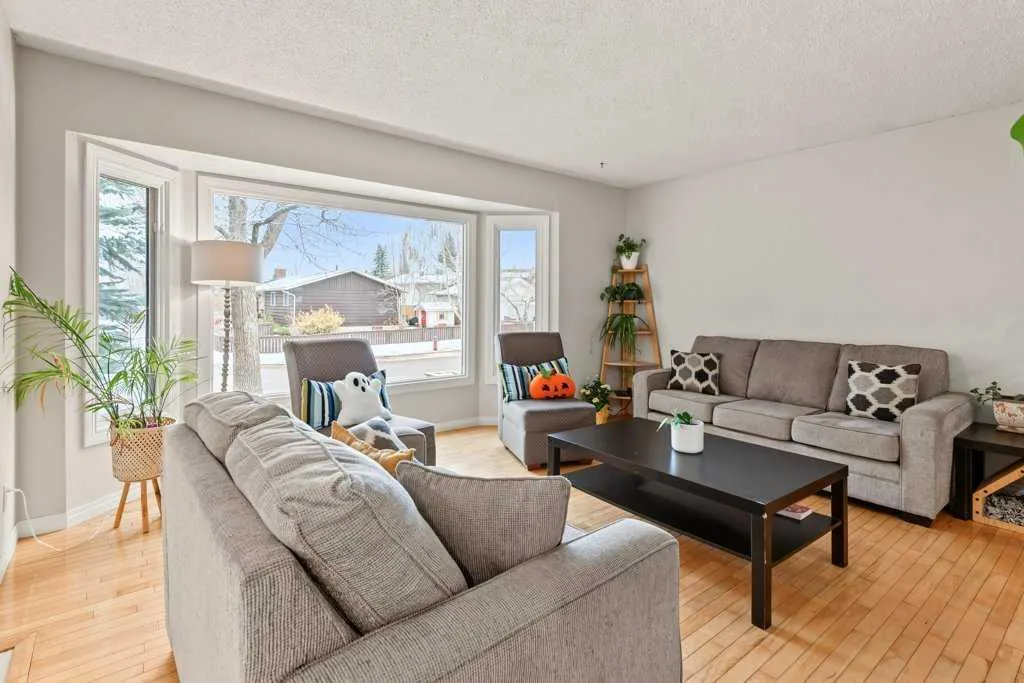 79 Suntree Lane