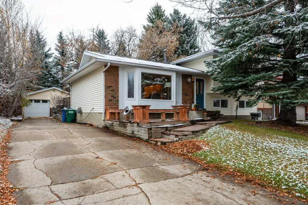 79 Suntree Lane
