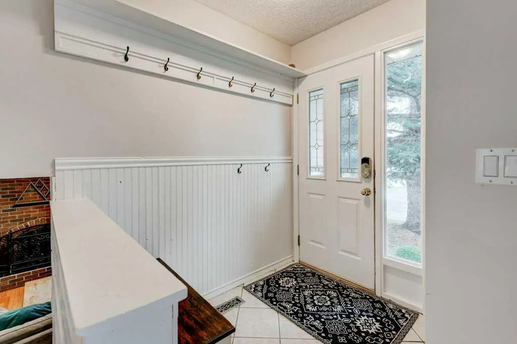 79 Suntree Lane