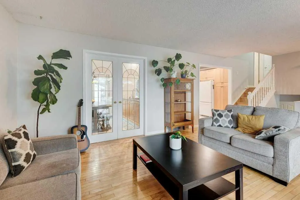 79 Suntree Lane