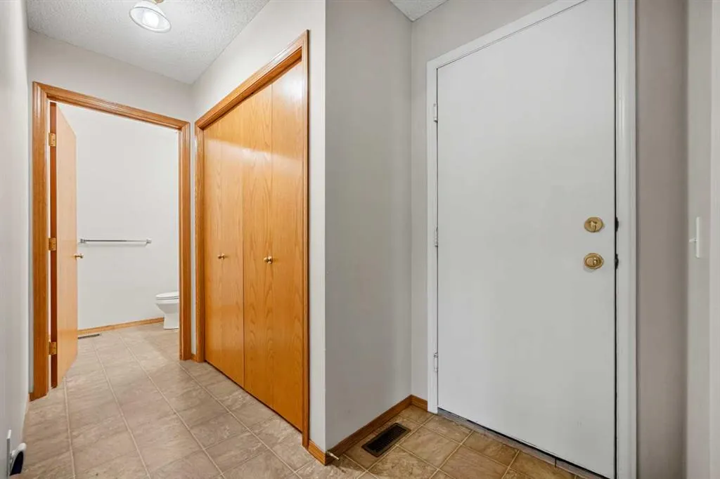 2 Rivercrest Villas SE