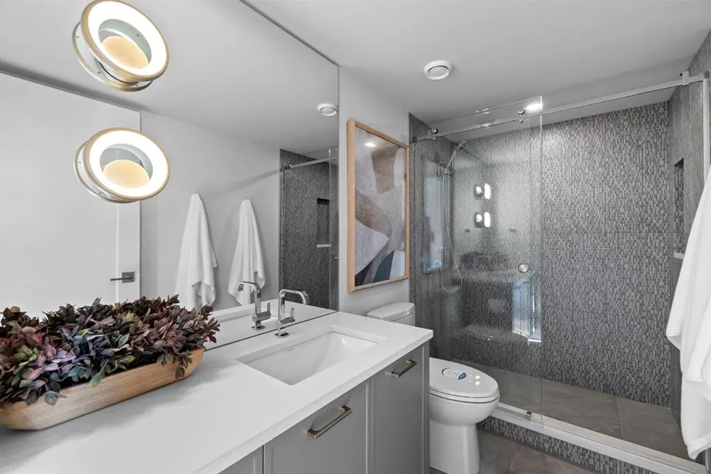 8 Greenwich Heath NW