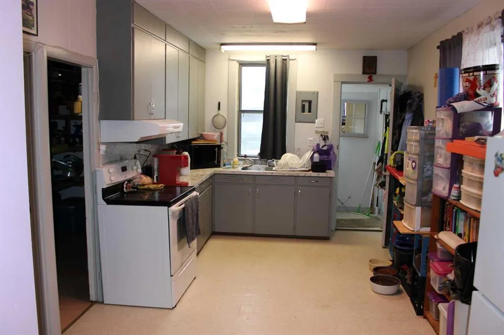 106 3rd Street