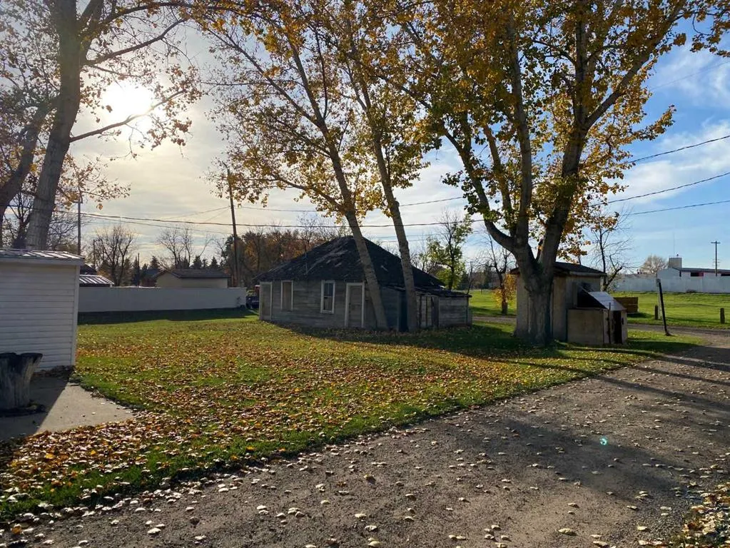 106 3rd Street